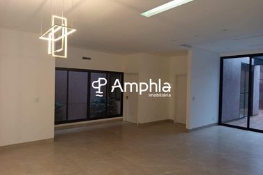Casa &agrave; venda - 215m&sup2; - Vila Industrial