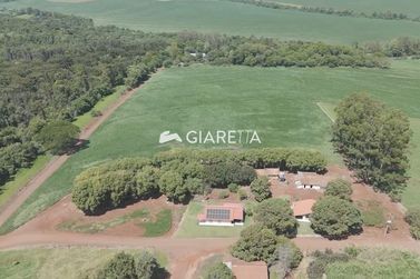 Ch&aacute;cara &agrave; venda - 220m&sup2; - BOA VISTA