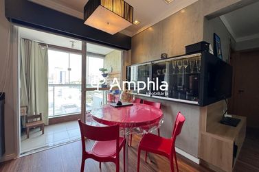 Apartamento &agrave; venda - 60m&sup2; - Centro