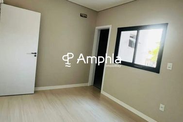 Apartamento &agrave; venda - 130m&sup2; - Vila Industrial