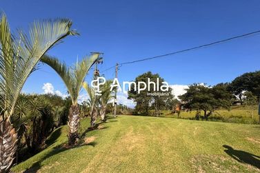 Ch&aacute;cara &agrave; venda - 170m&sup2; - LINHA CERAMICA PRATA