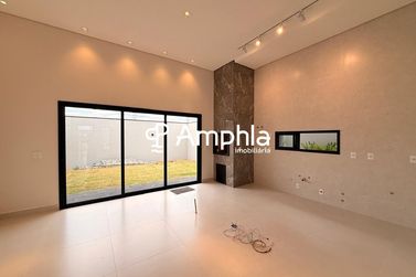 Casa &agrave; venda - 180m&sup2; - Recanto Tropical