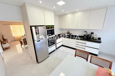 Sobrado &agrave; venda - 165m&sup2; - JARDIM GISELA