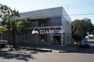 Apartamento para alugar - 130m&sup2; - CENTRO