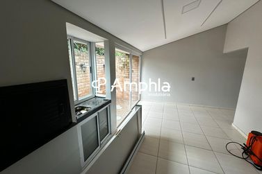 Sobrado &agrave; venda - 109m&sup2; - Pioneiros Catarinenses