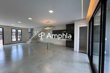 Sobrado &agrave; venda - 180m&sup2; - Recanto Tropical