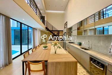 Sobrado &agrave; venda - 242m&sup2; - Canad&aacute;