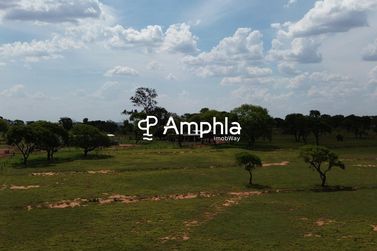 Fazenda &agrave; venda - 2800000m&sup2; - Lagura Ver&aacute;