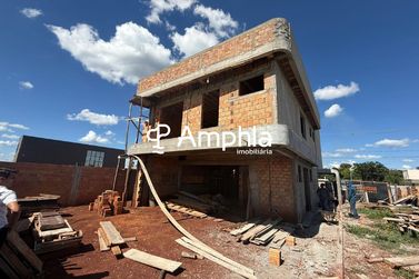 Sobrado &agrave; venda - 154m&sup2; - Recanto Tropical