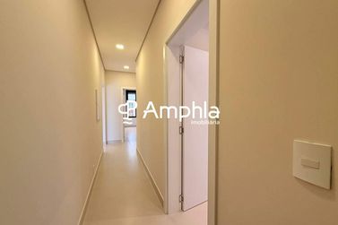 Casa &agrave; venda - 180m&sup2; - Recanto Tropical