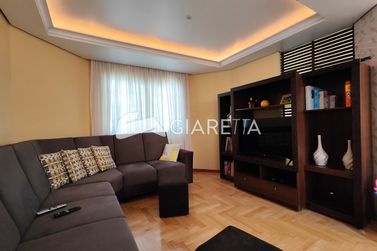Sobrado &agrave; venda - 286m&sup2; - JARDIM LA SALLE