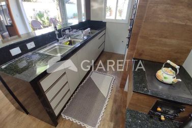 Sobrado &agrave; venda - 209m&sup2; - JARDIM PANCERA