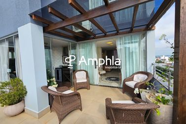 Apartamento &agrave; venda - 220m&sup2; - Centro