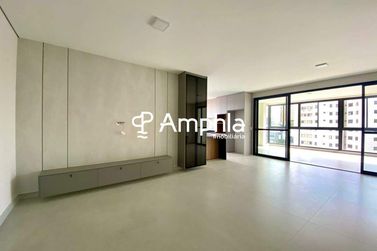 Apartamento &agrave; venda - 204m&sup2; - Centro