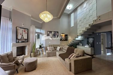 Sobrado &agrave; venda - 251m&sup2; - JARDIM GISELA