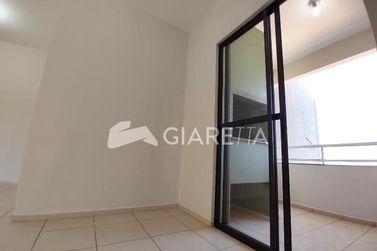 Apartamento &agrave; venda - 60m&sup2; - CENTRO