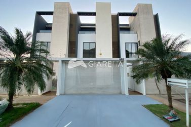 Sobrado &agrave; venda - 124m&sup2; - JARDIM GISELA