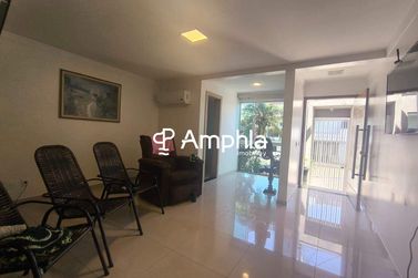 Sobrado &agrave; venda - 240m&sup2; - Recanto Tropical