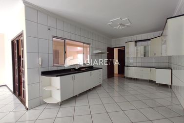 Apartamento para alugar - 190m&sup2; - JARDIM GISELA