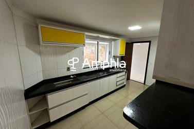 Sobrado &agrave; venda - 109m&sup2; - Pioneiros Catarinenses