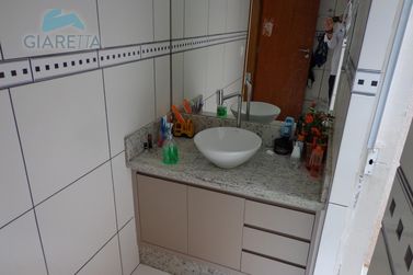 Sobrado &agrave; venda - 180m&sup2; - JARDIM GISELA