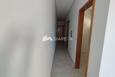 Casa &agrave; venda - 68m&sup2; - JARDIM PINHEIRINHO