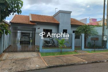 Casa &agrave; venda - 126m&sup2; - Jardim Bressan