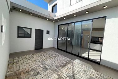 Sobrado &agrave; venda - 130m&sup2; - JARDIM PANCERA