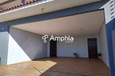 Sobrado &agrave; venda - 317m&sup2; - Recanto Tropical
