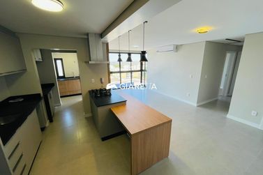 Apartamento para alugar - 85m&sup2; - CENTRO