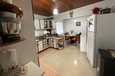 Ch&aacute;cara &agrave; venda - 220m&sup2; - BOA VISTA