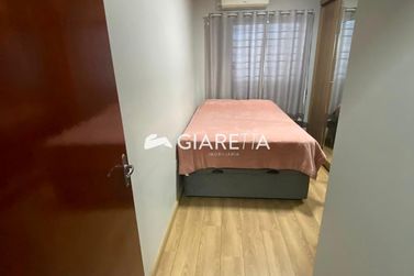 Casa &agrave; venda - 48m&sup2; - JARDIM PINHEIRINHO