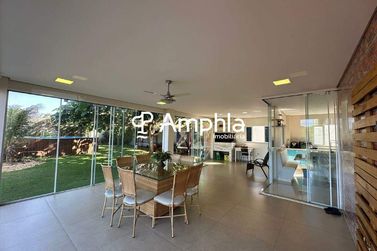 Sobrado &agrave; venda - 273m&sup2; - Vila Ga&uacute;cha