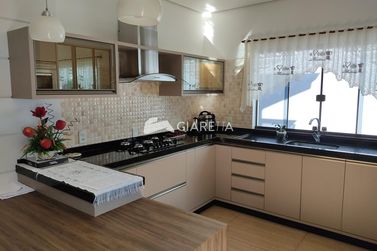 Sobrado &agrave; venda - 194m&sup2; - VILA INDUSTRIAL