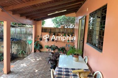 Casa &agrave; venda - 110m&sup2; - Centro