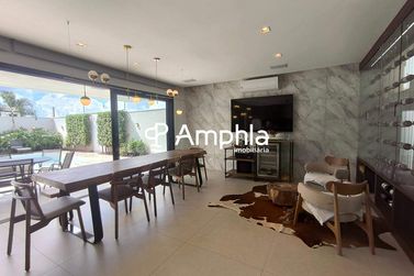 Sobrado &agrave; venda - 400m&sup2; - Recanto Tropical