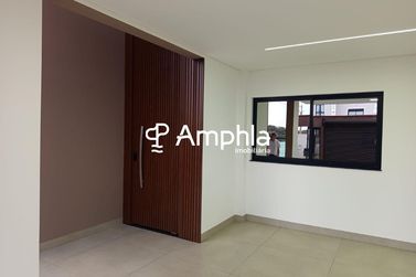 Casa &agrave; venda - 215m&sup2; - Vila Industrial