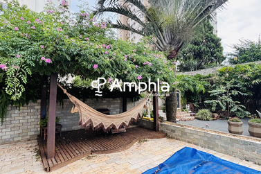 Casa &agrave; venda - 369m&sup2; - Centro