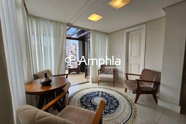 Apartamento &agrave; venda - 220m&sup2; - Centro