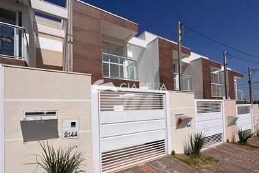 Sobrado &agrave; venda - 83m&sup2; - VILA BECKER