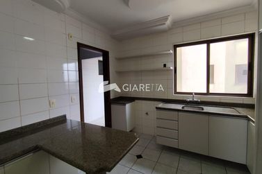 Apartamento &agrave; venda - 113m&sup2; - CENTRO