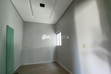 Casa &agrave; venda - 206m&sup2; - JARDIM GISELA