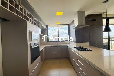 Apartamento &agrave; venda - 167m&sup2; - Centro