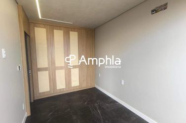 Apartamento &agrave; venda - 87m&sup2; - Centro