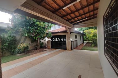 Casa para alugar - 212m&sup2; - CENTRO