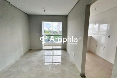 Apartamento &agrave; venda - 60m&sup2; - Centro