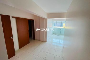 Apartamento para alugar - 60m&sup2; - CENTRO