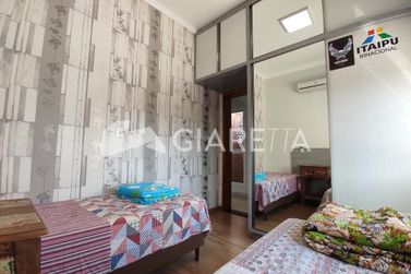 Sobrado &agrave; venda - 209m&sup2; - JARDIM PANCERA