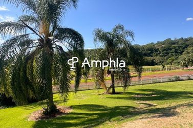 Ch&aacute;cara &agrave; venda - 170m&sup2; - LINHA CERAMICA PRATA
