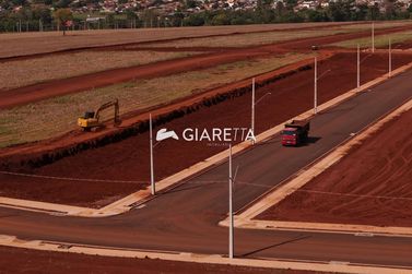 Terreno &agrave; venda - 200m&sup2; - CRISTO REI